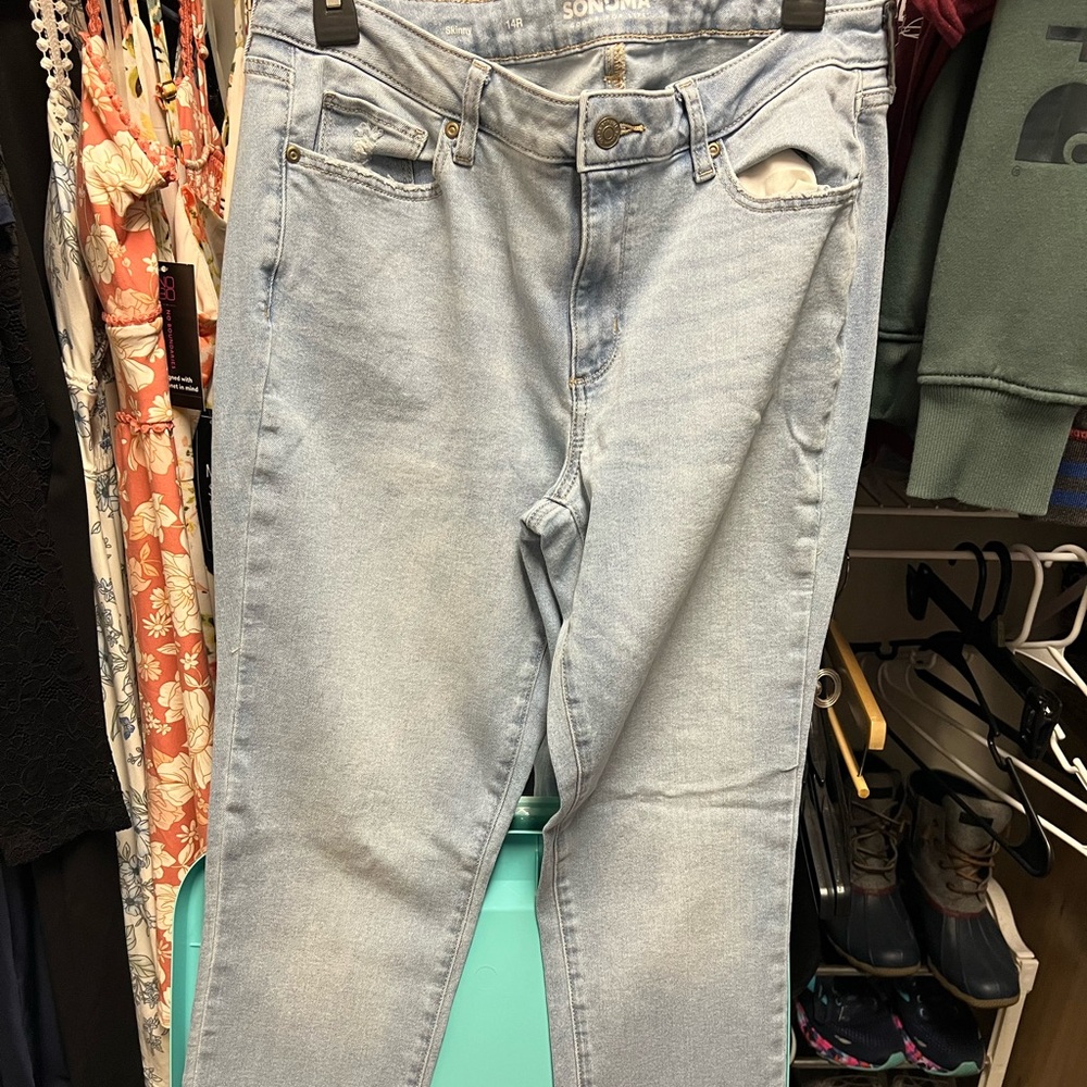 SONOMA Women's Light Blue Jeans